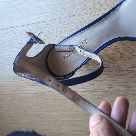 New nine West strappy open toe kitten heels - Picture 5 of 6